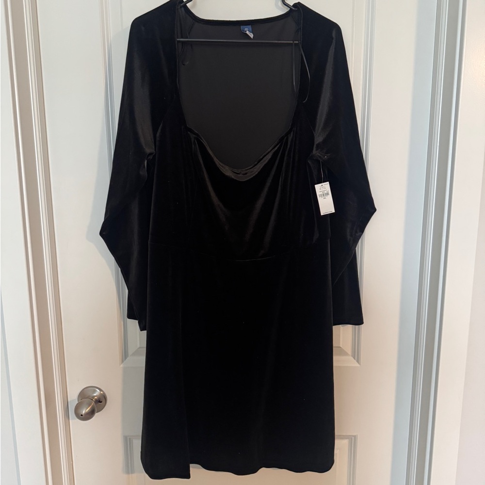 Old Navy Black Long Sleeve Dress